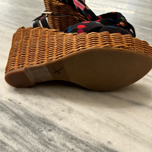 Kate Spade, summer wedge sandals brand new unworn choose your pair! - Picture 14 of 17